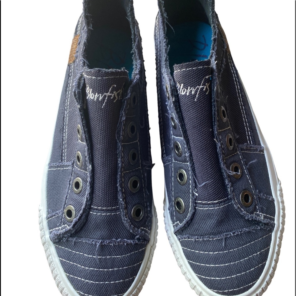 Blowfish Malibu size 8 blue tuna smoked 16oz canvas/mesh style: BUZZ (worn once)